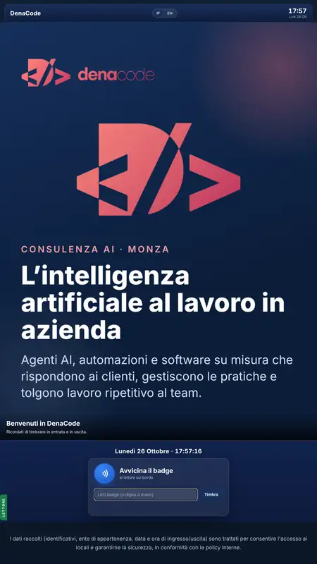Totem verticale con la schermata di timbratura e la presentazione di DenaCode